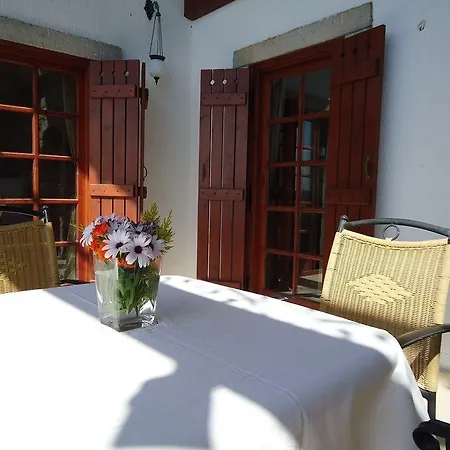 Arion 3* גומושלוק